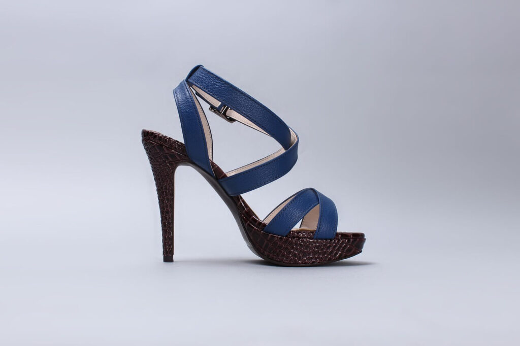 sandals-Footwear-manufacturing-in-Vietnam-Vico-Trading-1.jpg